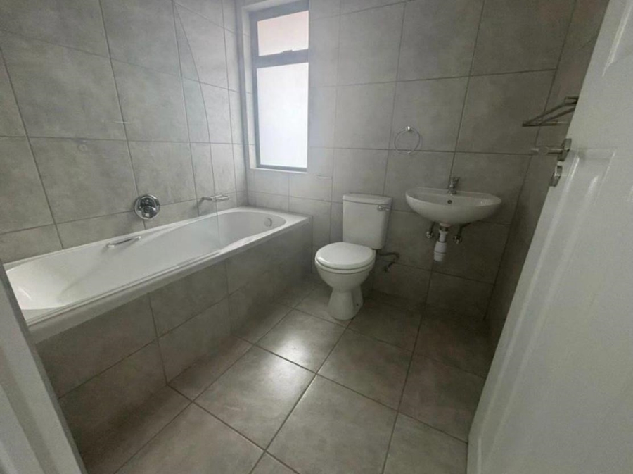 2 Bedroom Property for Sale in Kidds Beach Eastern Cape